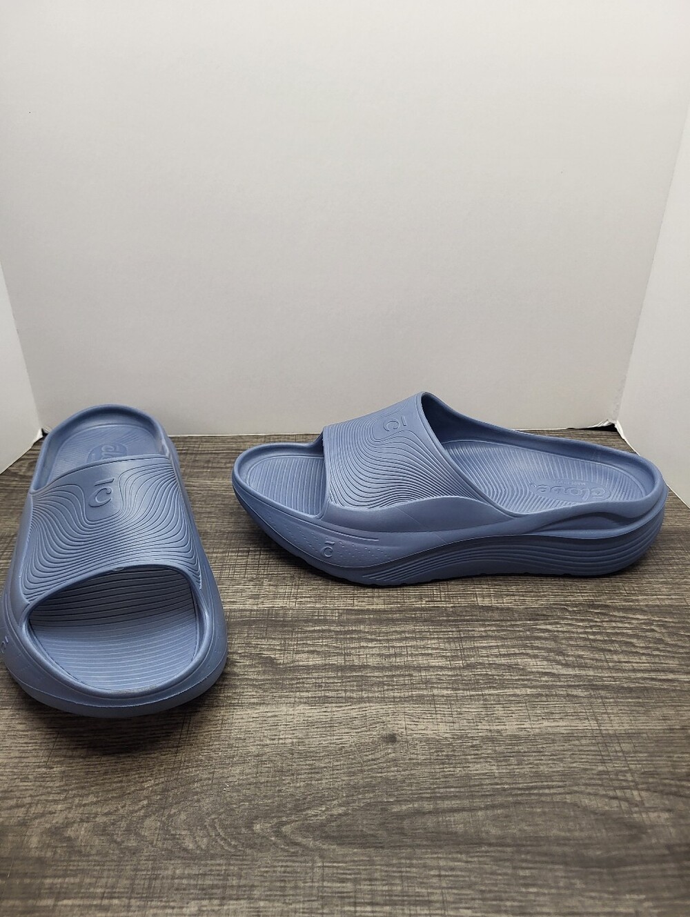 Clove SuperCush Recovery Nursing Slide Sandals Women’s Size 11 Mens 10